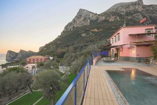 Villa Seascape