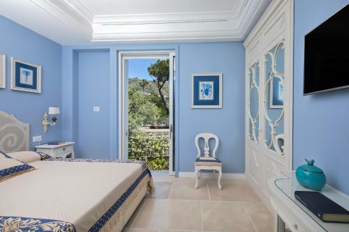 Nerano Villa Sleeps 12 With Pool Air Con And Wifi