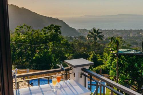 Cepano Villa Sleeps 10 With Pool Air Con And Wifi