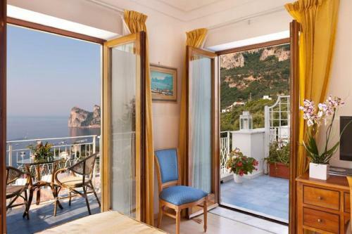 Marina Del Cantone Villa Sleeps 22 Pool Air Con