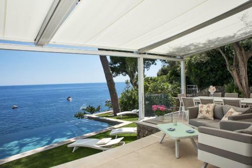 Nerano Villa Sleeps 8 With Pool Air Con And Wifi