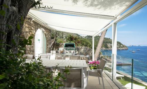 Nerano Villa Sleeps 8 With Pool Air Con And Wifi