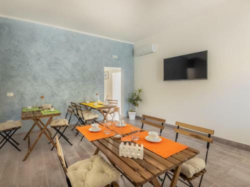 Hostal L'antico Borgo B&B