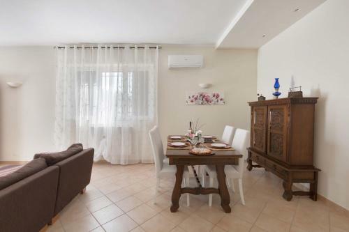 Villa Irma