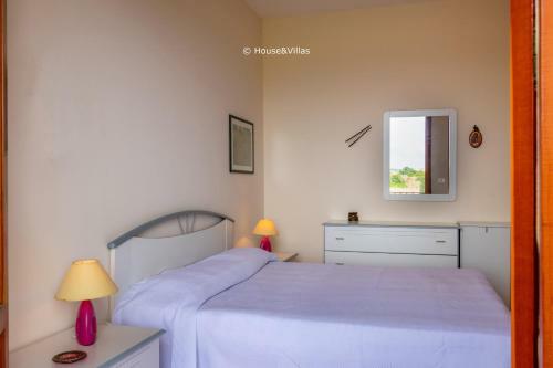 Eloro Apartment