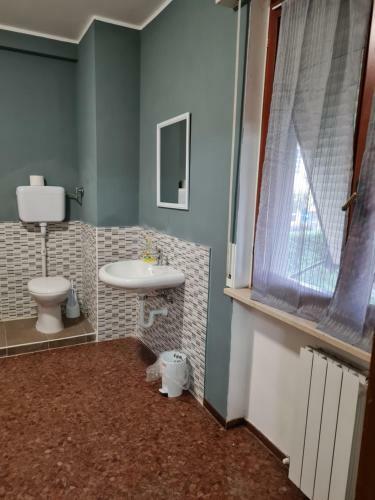 Hostal Landlady Airport Orio Bergamo Ida