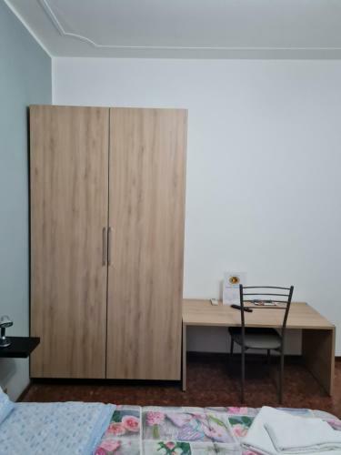Hostal Landlady Airport Orio Bergamo Ida