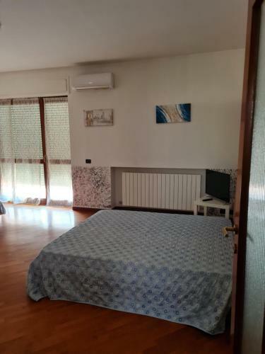 Hostal Landlady Airport Orio Bergamo Ida
