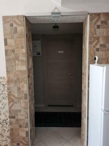 Hostal Landlady Airport Orio Bergamo Ida