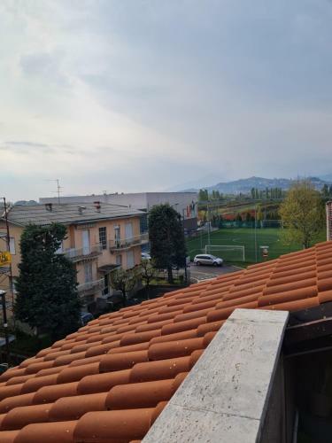 Hostal Landlady Airport Orio Bergamo Ida