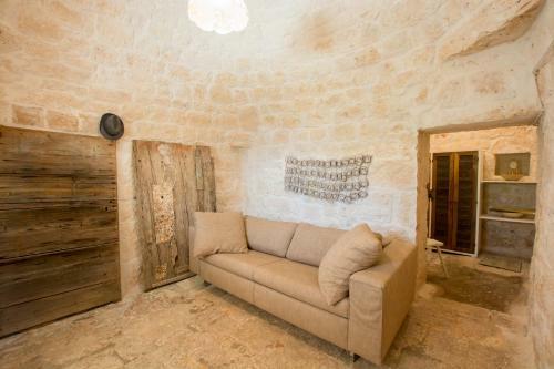 Certosa Villa Sleeps 8 With Pool Air Con And Wifi