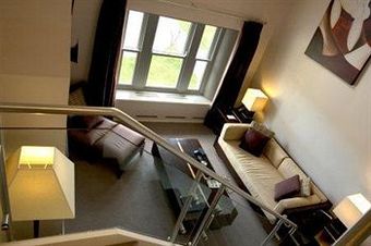 Hotel Brooklodge & Wells Spa
