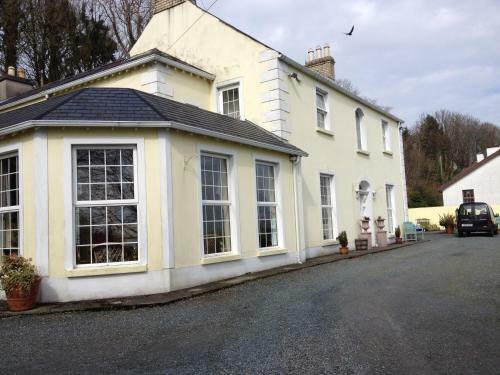 Bed & Breakfast Admiralty House