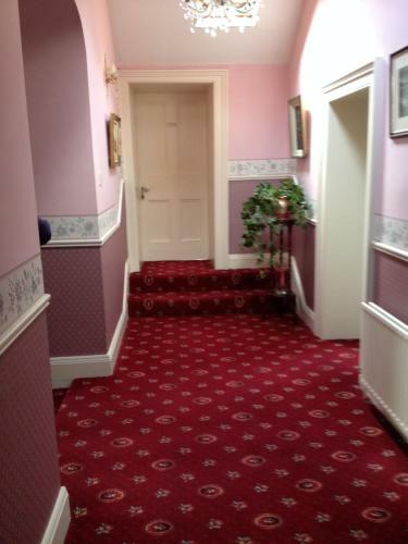 Bed & Breakfast Admiralty House