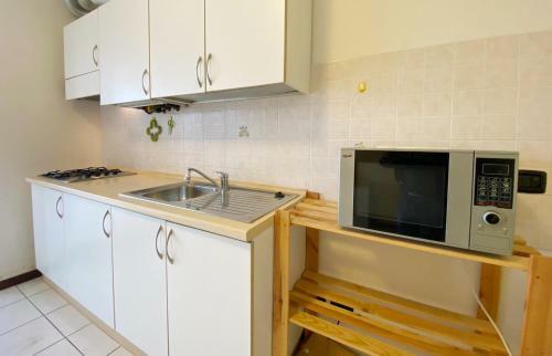 Apartamento Moderno Bilocale In Residence Con Piscina