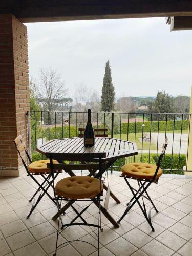 Apartamento Moderno Bilocale In Residence Con Piscina