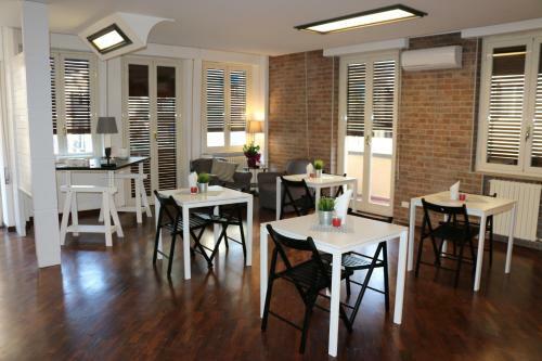 B&B Zamm�