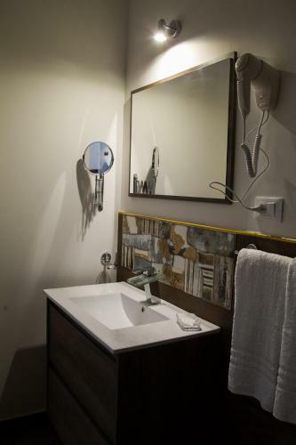 Hostal Palermo Gallery