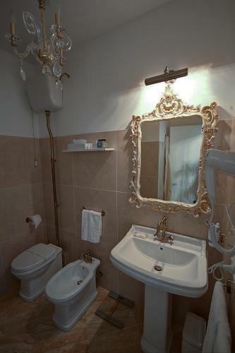 Hostal Palermo Gallery