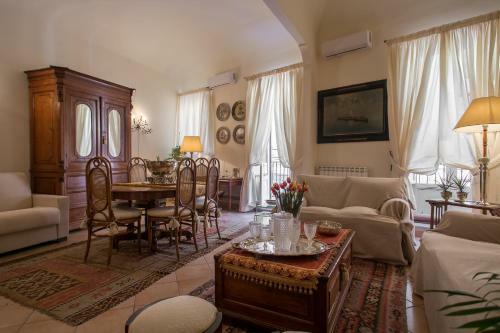 Real Teatro Apartment