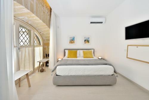B&B One