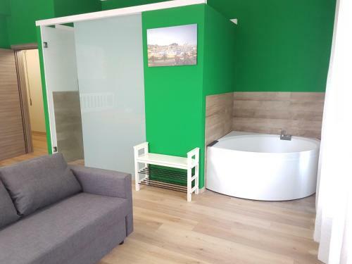Hostal Maqueda Home