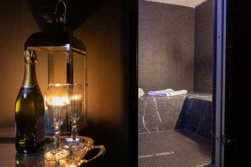 Hostal Divisi Suites