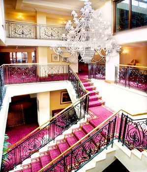 Ashdown Park Hotel