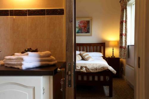 Trooperstown Woodlodge B&B