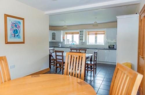 Duncarbury Heights - 4 Bedroom Detached House
