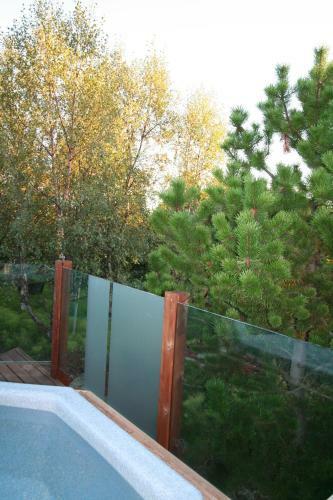 Iceblue Lodge B&B