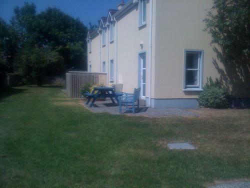 The Waterside Cottages