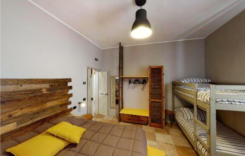 Nice Home In Pollenza With Wifi And 4 Bedrooms