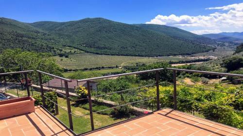 Luxury Silvignano Poolside Villa, Spoleto 8 Km, Rome 1 Hr
