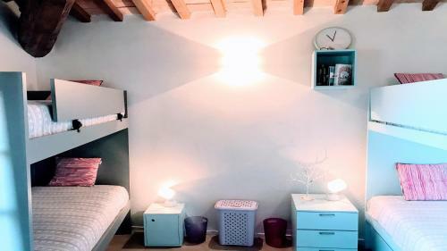 Luxury Silvignano Poolside Villa, Spoleto 8 Km, Rome 1 Hr