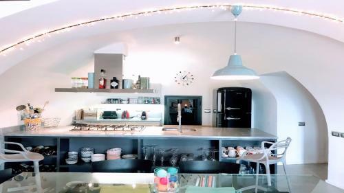 Luxury Silvignano Poolside Villa, Spoleto 8 Km, Rome 1 Hr