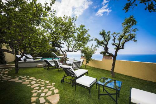 Positano Villa Sleeps 12 With Pool Air Con And Wifi