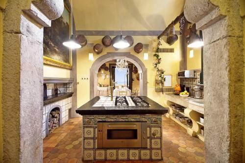Villa Amore Rentals - Palazzo Santa Croce