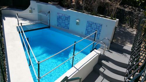 Positano Villa Sleeps 4 With Pool Air Con And Wifi