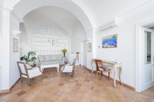 Praiano Villa Sleeps 10 Pool Air Con Wifi