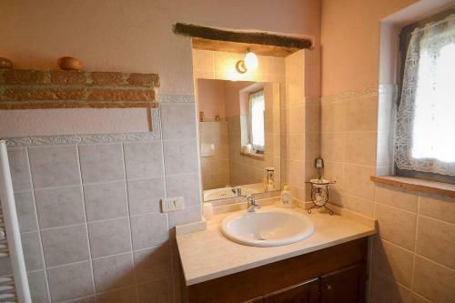 Pozzo Della Chiana Villa Sleeps 24 Pool Air Con