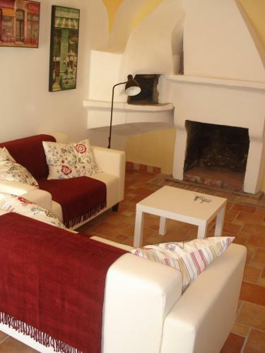 B&B 1646