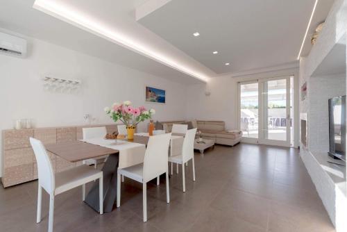 Villa Gabriel