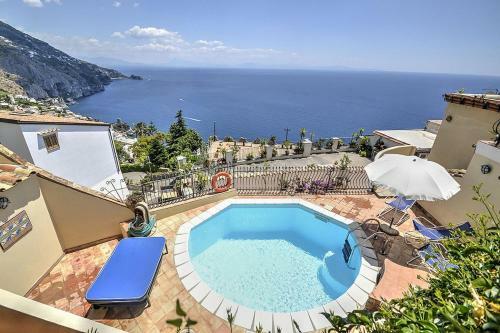 Praiano Villa Sleeps 10 Pool Air Con Wifi