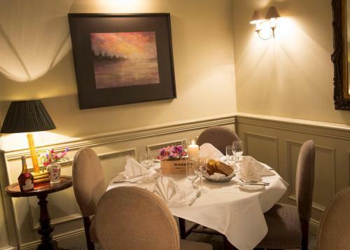 Hostal Aherne's Townhouse Hotel And Seafood Restaurant