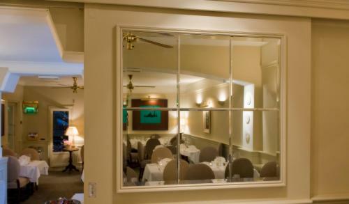 Hostal Aherne's Townhouse Hotel And Seafood Restaurant