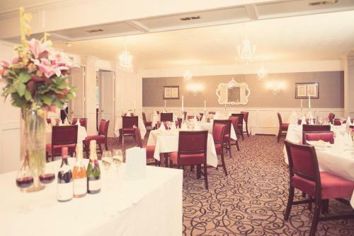 Devon Inn Hotel