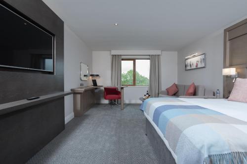 Mcwilliam Park Hotel