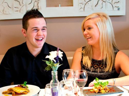 Mcwilliam Park Hotel