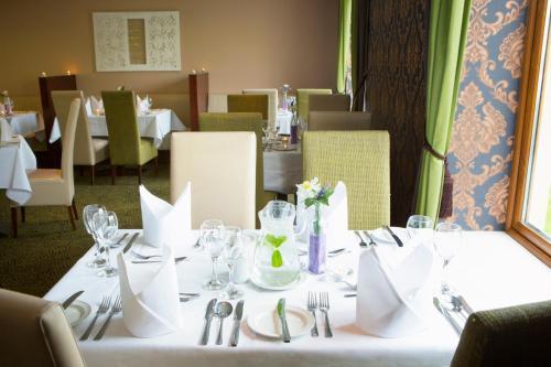 Mcwilliam Park Hotel